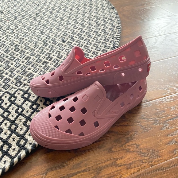 Vans MTE Slip On TRK Shoe - Picture 1 of 5